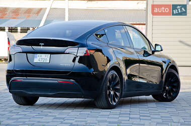 Внедорожник / Кроссовер Tesla Model Y 2022 в 