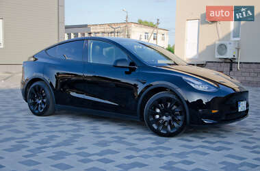 Внедорожник / Кроссовер Tesla Model Y 2022 в 