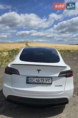 Внедорожник / Кроссовер Tesla Model Y 2023 в 