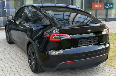 Внедорожник / Кроссовер Tesla Model Y 2023 в 