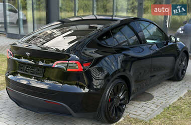 Внедорожник / Кроссовер Tesla Model Y 2023 в 