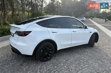 Внедорожник / Кроссовер Tesla Model Y 2023 в 