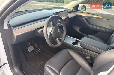 Внедорожник / Кроссовер Tesla Model Y 2023 в 