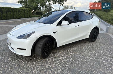 Внедорожник / Кроссовер Tesla Model Y 2023 в 