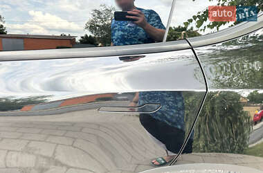 Внедорожник / Кроссовер Tesla Model Y 2021 в 