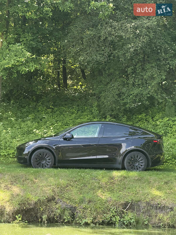Внедорожник / Кроссовер Tesla Model Y 2022 в Белой Церкви