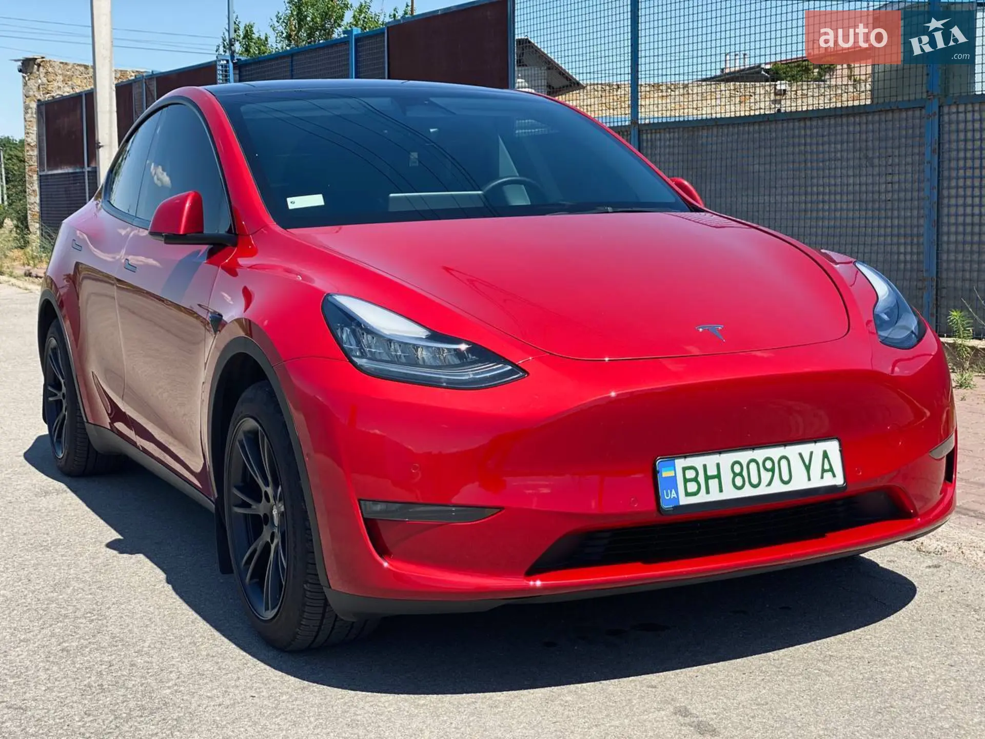 2022 Tesla Model Y - фото 1