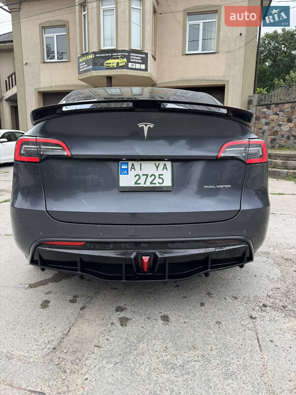Позашляховик / Кросовер Tesla Model Y 2021 в Києві