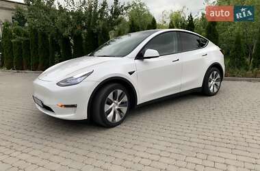 Внедорожник / Кроссовер Tesla Model Y 2021 в 