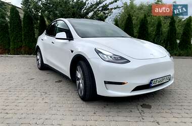 Внедорожник / Кроссовер Tesla Model Y 2021 в 
