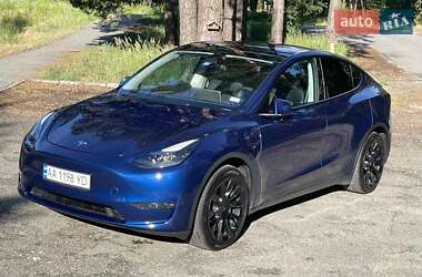 Внедорожник / Кроссовер Tesla Model Y 2023 в Киеве