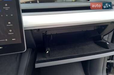Внедорожник / Кроссовер Tesla Model Y 2022 в 