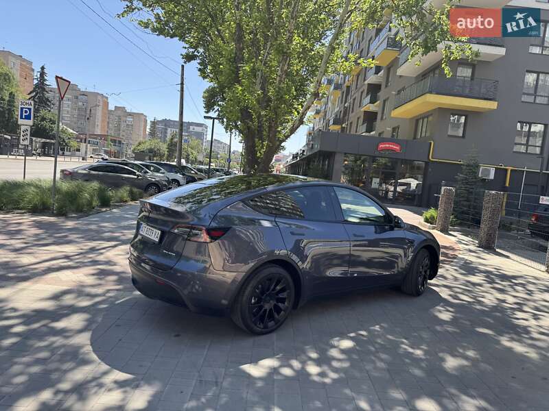 Позашляховик / Кросовер Tesla Model Y 2022 в Івано-Франківську