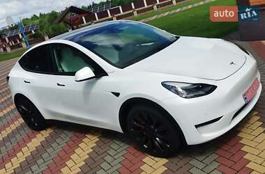 Внедорожник / Кроссовер Tesla Model Y 2022 в 