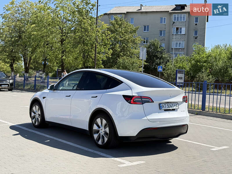 Внедорожник / Кроссовер Tesla Model Y 2021 в Долине
