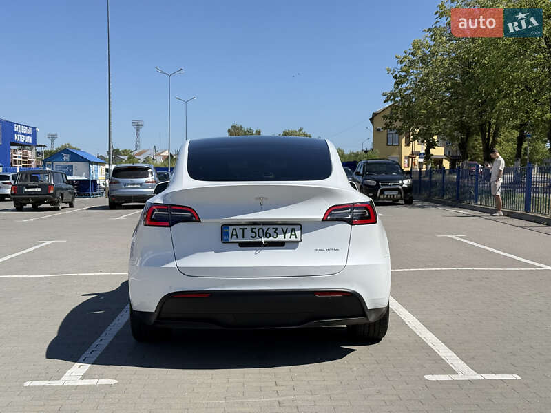 Внедорожник / Кроссовер Tesla Model Y 2021 в Долине