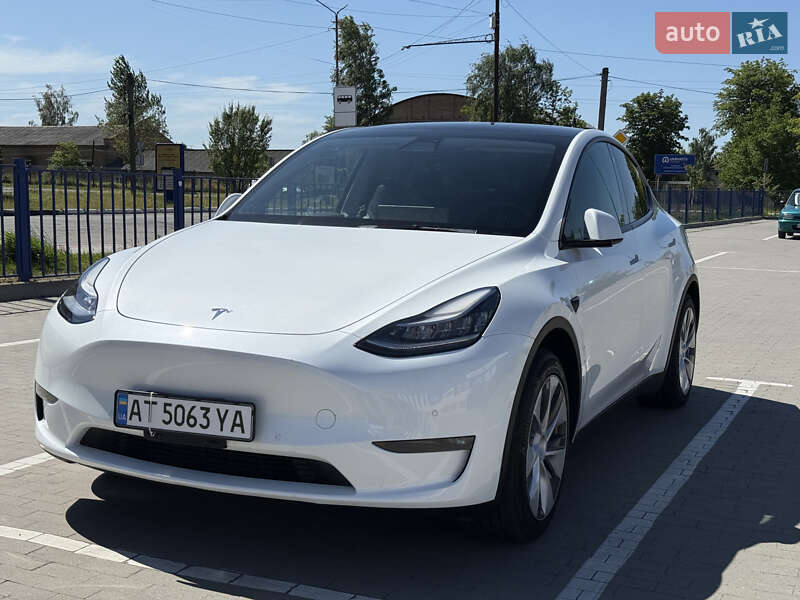 Внедорожник / Кроссовер Tesla Model Y 2021 в Долине