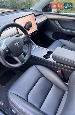 Внедорожник / Кроссовер Tesla Model Y 2023 в 
