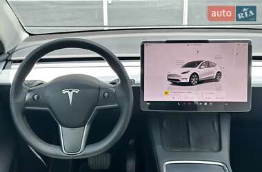 Внедорожник / Кроссовер Tesla Model Y 2023 в 
