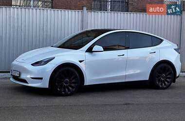 Внедорожник / Кроссовер Tesla Model Y 2021 в 
