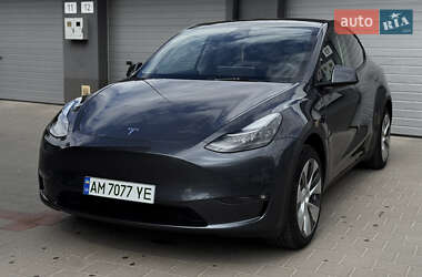 Внедорожник / Кроссовер Tesla Model Y 2023 в 