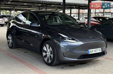 Внедорожник / Кроссовер Tesla Model Y 2023 в 