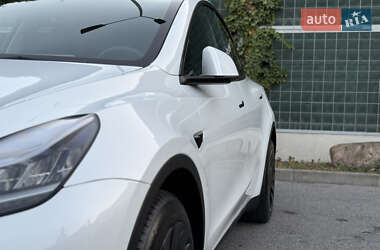 Внедорожник / Кроссовер Tesla Model Y 2023 в 