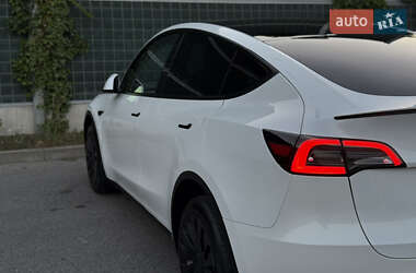 Внедорожник / Кроссовер Tesla Model Y 2023 в 