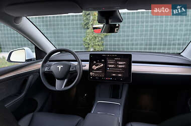 Внедорожник / Кроссовер Tesla Model Y 2023 в 