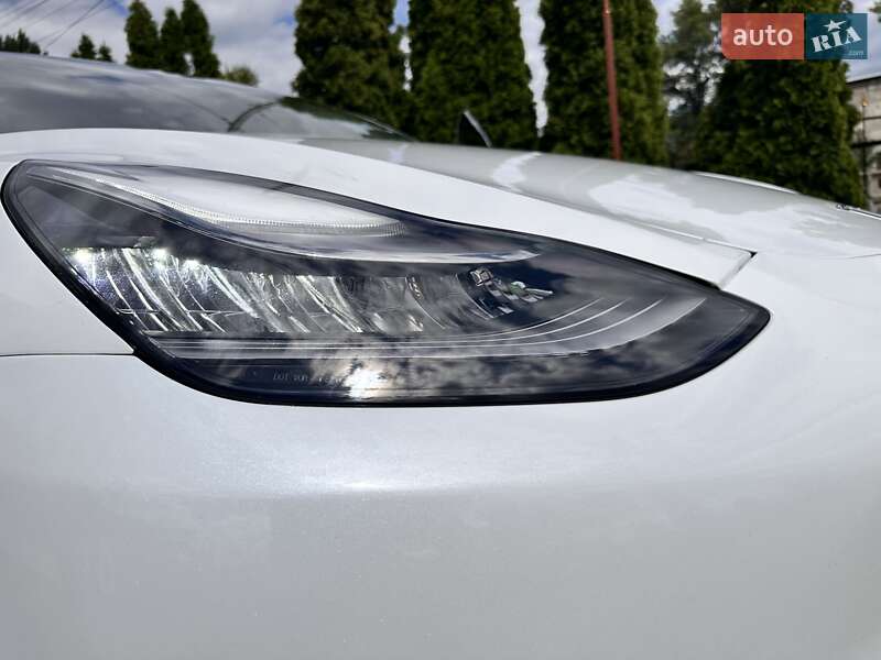 Внедорожник / Кроссовер Tesla Model Y 2021 в Киеве