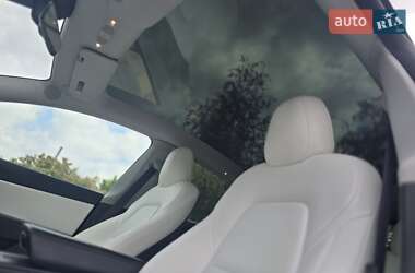 Внедорожник / Кроссовер Tesla Model Y 2022 в 