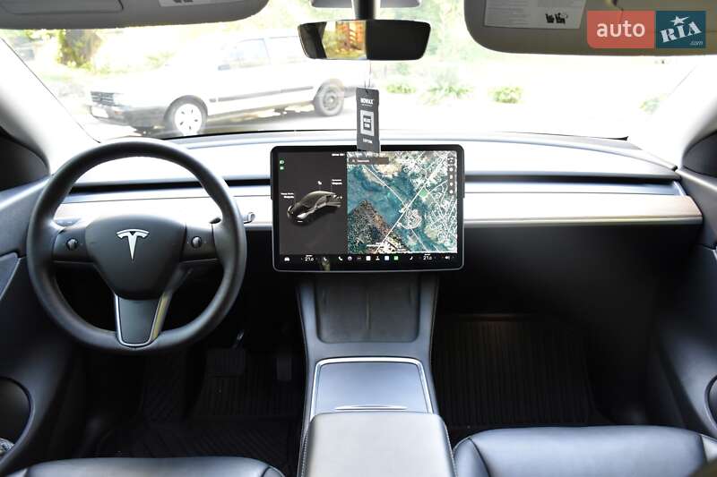 Внедорожник / Кроссовер Tesla Model Y 2021 в Дрогобыче