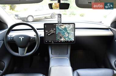 Внедорожник / Кроссовер Tesla Model Y 2021 в 