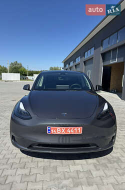 Внедорожник / Кроссовер Tesla Model Y 2023 в Черновцах