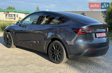 Позашляховик / Кросовер Tesla Model Y 2022 в 
