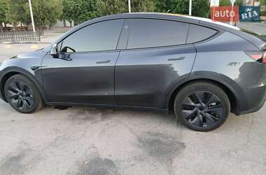 Внедорожник / Кроссовер Tesla Model Y 2024 в 