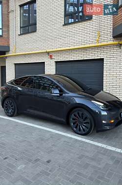 Внедорожник / Кроссовер Tesla Model Y 2024 в 