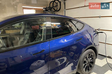 Внедорожник / Кроссовер Tesla Model Y 2023 в 