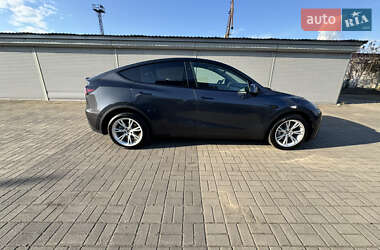 Внедорожник / Кроссовер Tesla Model Y 2024 в 