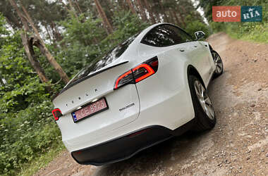 Внедорожник / Кроссовер Tesla Model Y 2022 в 