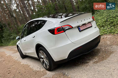 Внедорожник / Кроссовер Tesla Model Y 2022 в 