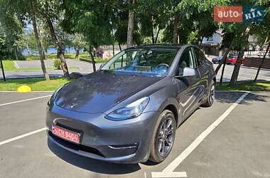 Внедорожник / Кроссовер Tesla Model Y 2023 в 