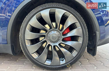 Внедорожник / Кроссовер Tesla Model Y 2020 в 
