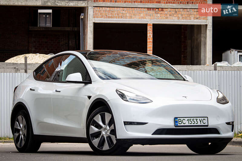 Внедорожник / Кроссовер Tesla Model Y 2021 в Львове
