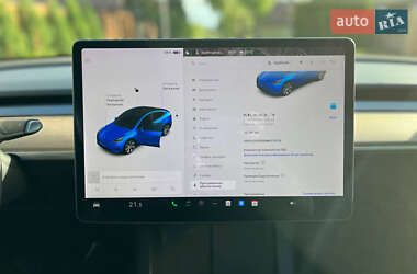 Внедорожник / Кроссовер Tesla Model Y 2021 в 