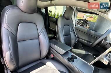 Внедорожник / Кроссовер Tesla Model Y 2022 в 