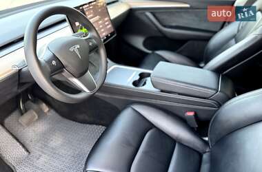 Внедорожник / Кроссовер Tesla Model Y 2023 в 