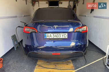 Внедорожник / Кроссовер Tesla Model Y 2020 в 