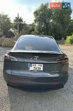 Позашляховик / Кросовер Tesla Model Y 2022 в 
