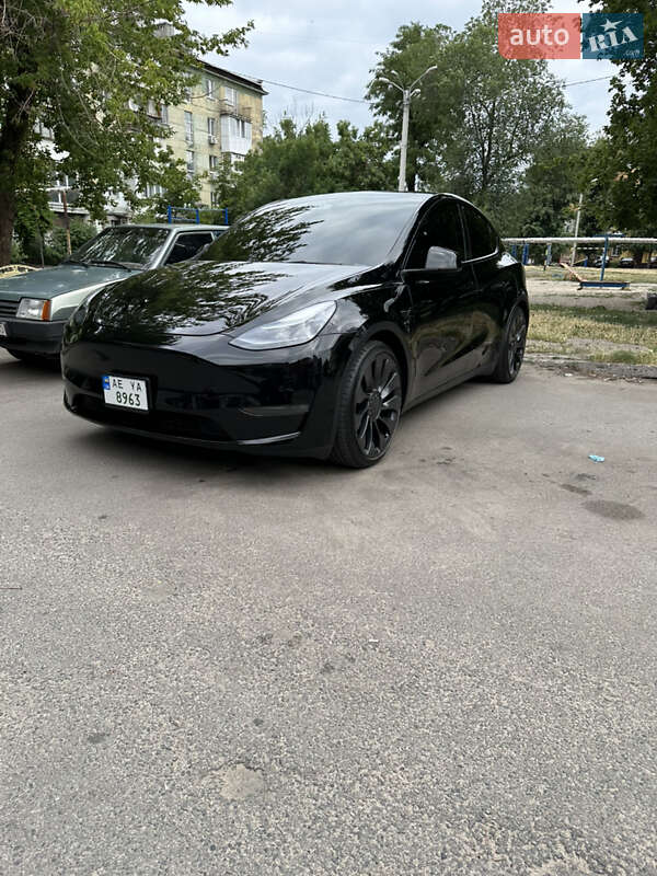 Внедорожник / Кроссовер Tesla Model Y 2022 в Днепре